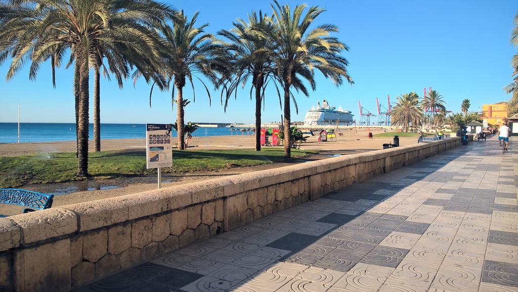 Malagueta Beach 10 * Málaga